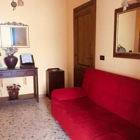 B&B Il Tulipano Sul Lago Colle di Tora Eksteriør bilde
