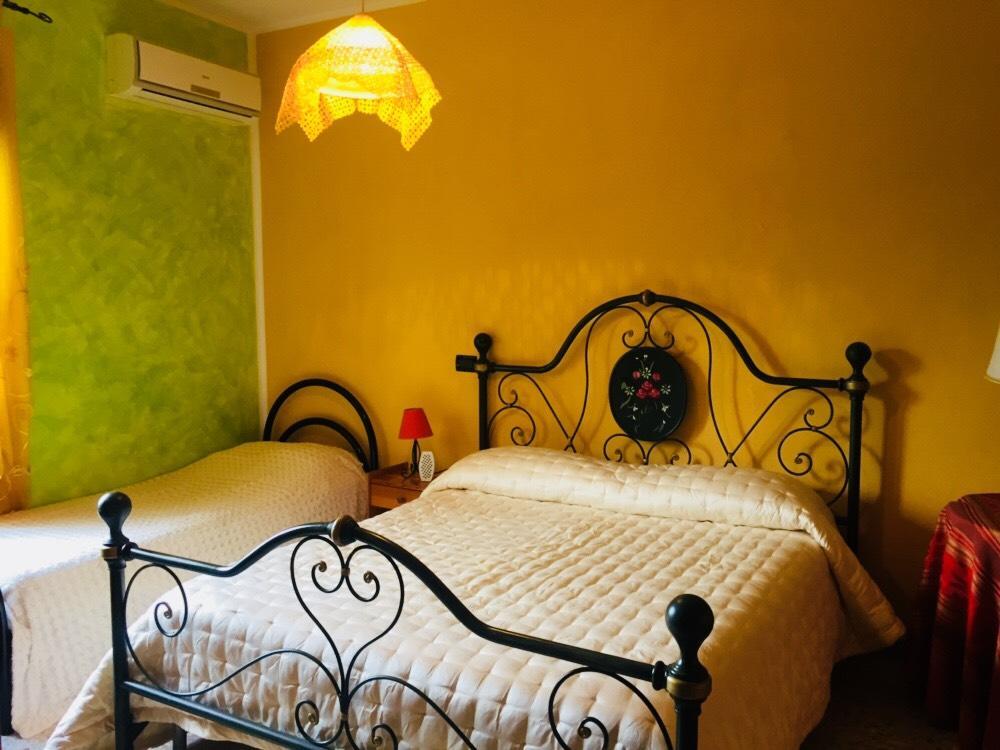 B&B Il Tulipano Sul Lago Colle di Tora Eksteriør bilde